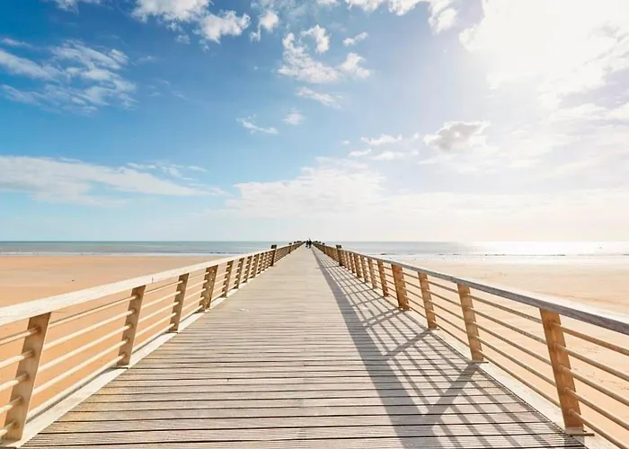 Pour 4 Pers. Proche Commerces Et Plage, Ideal Teletravail - Fr-1-323-596 דירה *