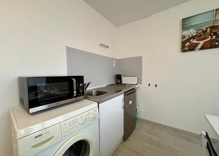 Pour 4 Pers. Proche Commerces Et Plage, Ideal Teletravail - Fr-1-323-596 דירה