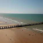 Pour 4 Pers. Proche Commerces Et Plage, Ideal Teletravail - Fr-1-323-596 * Saint-Jean-de-Monts