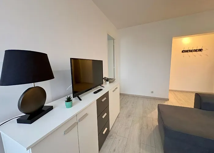 Pour 4 Pers. Proche Commerces Et Plage, Ideal Teletravail - Fr-1-323-596